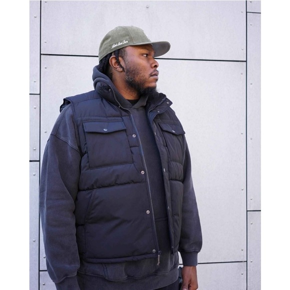 Men's Corduroy Collar Midweight Puffer
Jacket - Goodfellow & Com Black - Picture 4 of 8